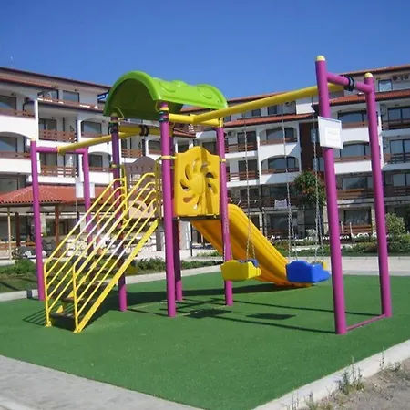 Apartman Robinson Elenite First Line *